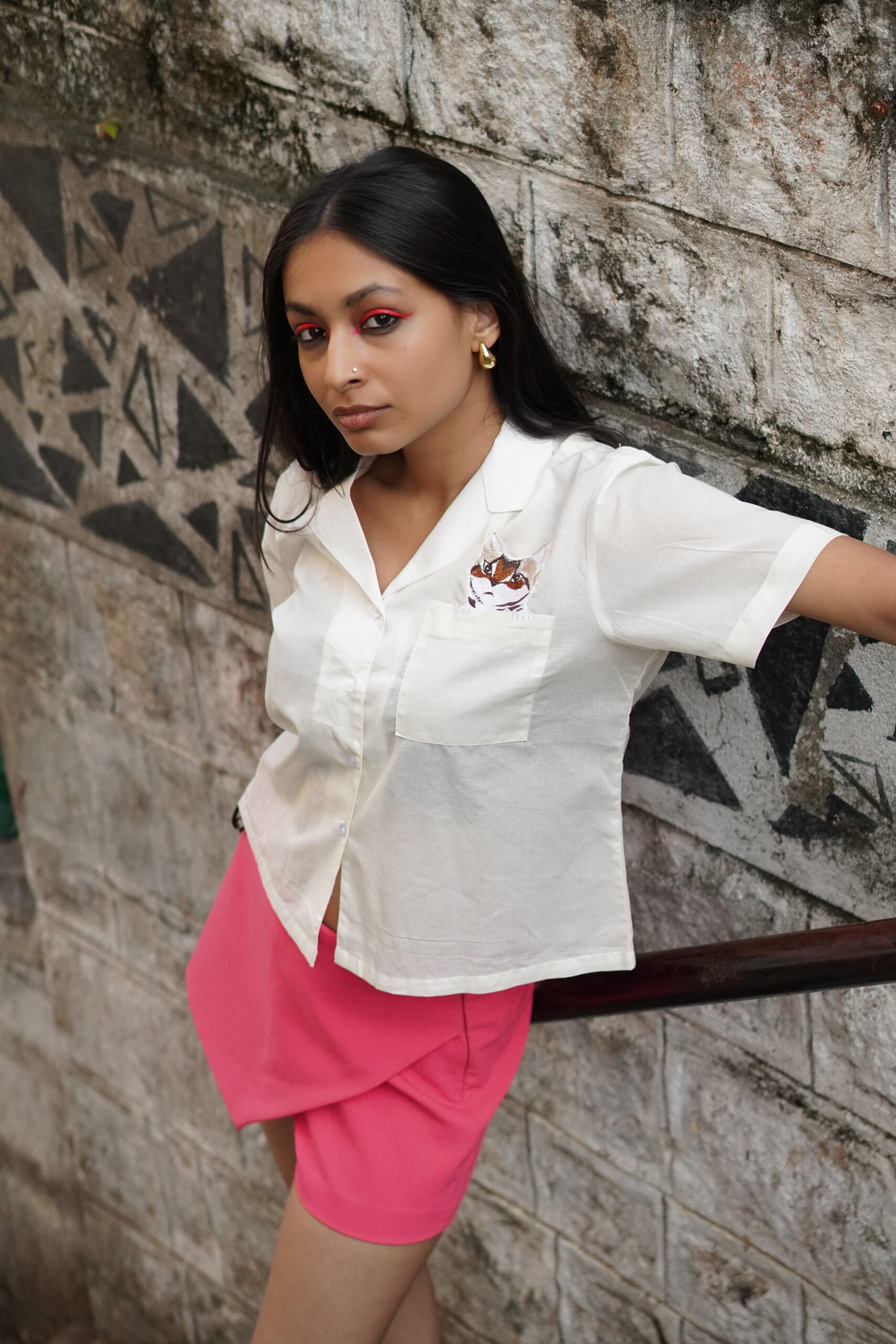 Shoni (cat crop shirt)