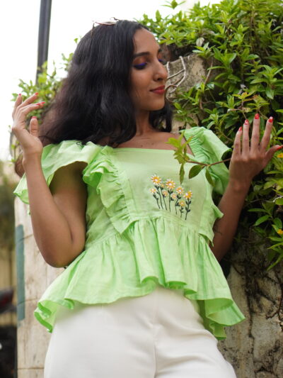 Daisy ruffle top
